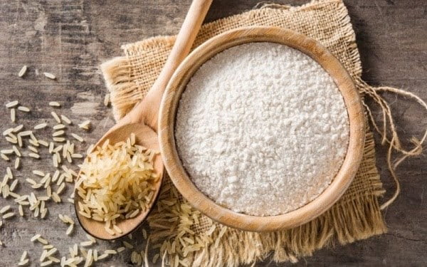 Bột gạo nguyên chất nuôi dinh dưỡng làn da