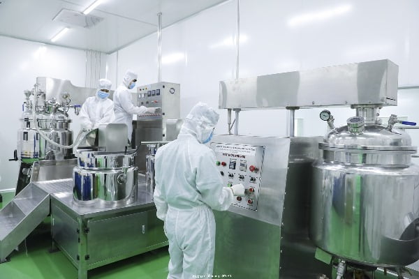 5 lý do nên sử dụng dịch vụ gia công cream trị nám tàn nhang tại Homi