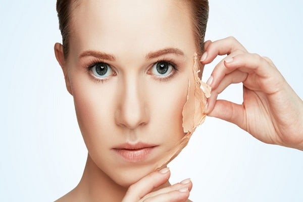 Sản phẩm peel da giúp loại bỏ lớp sừng cứng cáp trên bề mặt da